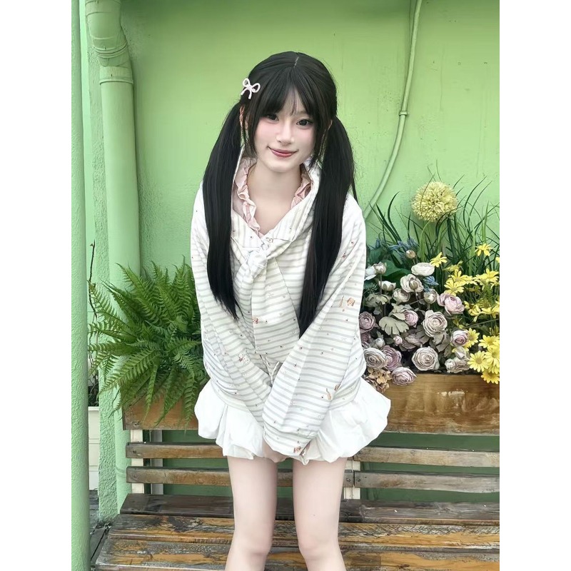 Women Fashion Over The Years - All-over Cute Coat Korean Style Striped